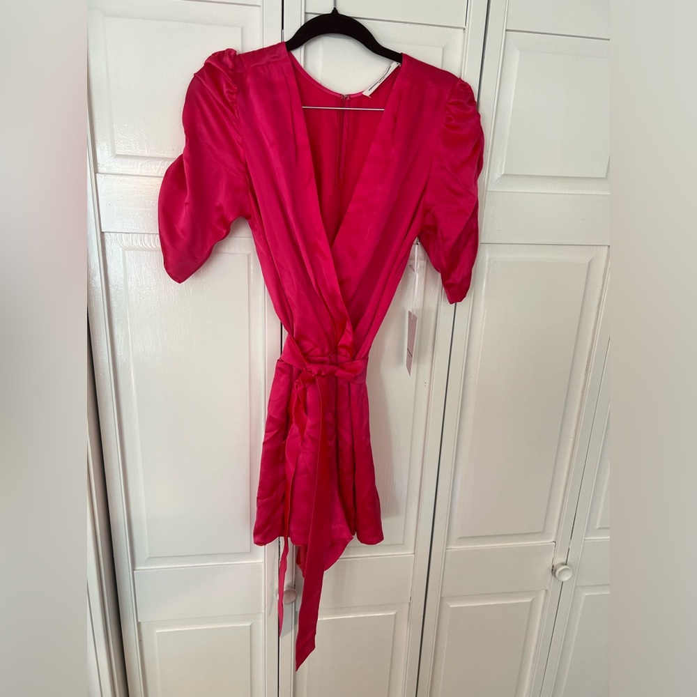 NWT Amanda Uprichard Romper 100% Silk with Ruched Sleeves